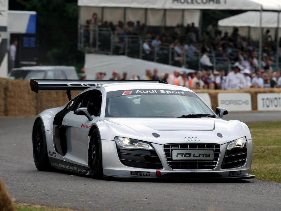  Audi R8 LMS 2009 года  (фото 22 из 37)